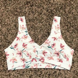Fabletics sports bra